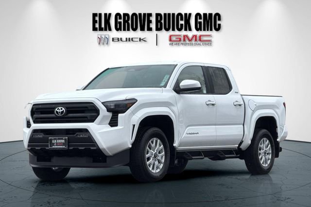 Used 2025 Toyota Tacoma SR5 image 8