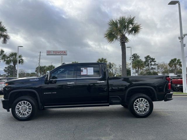 Used 2022 Chevrolet Silverado 2500 High Country w/ Z71 Off-Road Package image 4