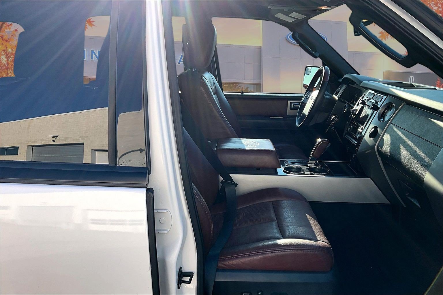 Used 2014 Ford Expedition King Ranch AWD/4WD image 30