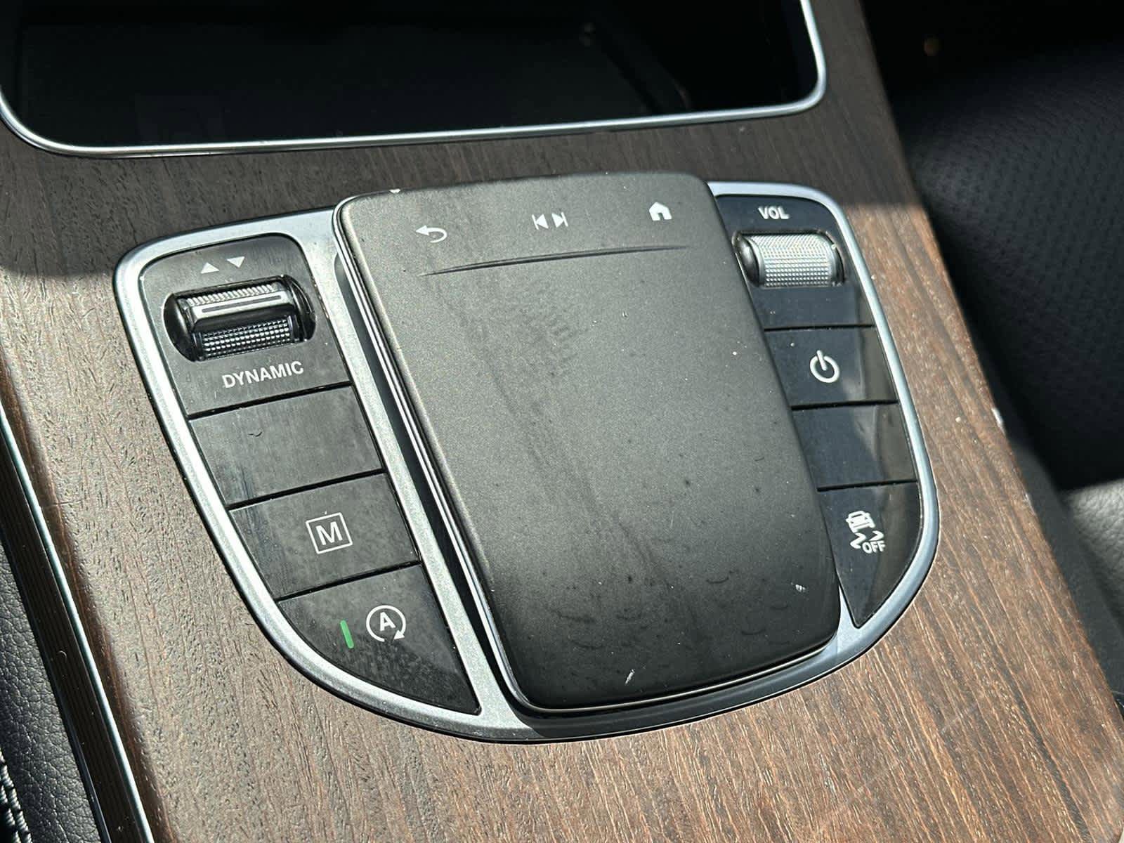 Used 2020 Mercedes-Benz GLC 300 image 37