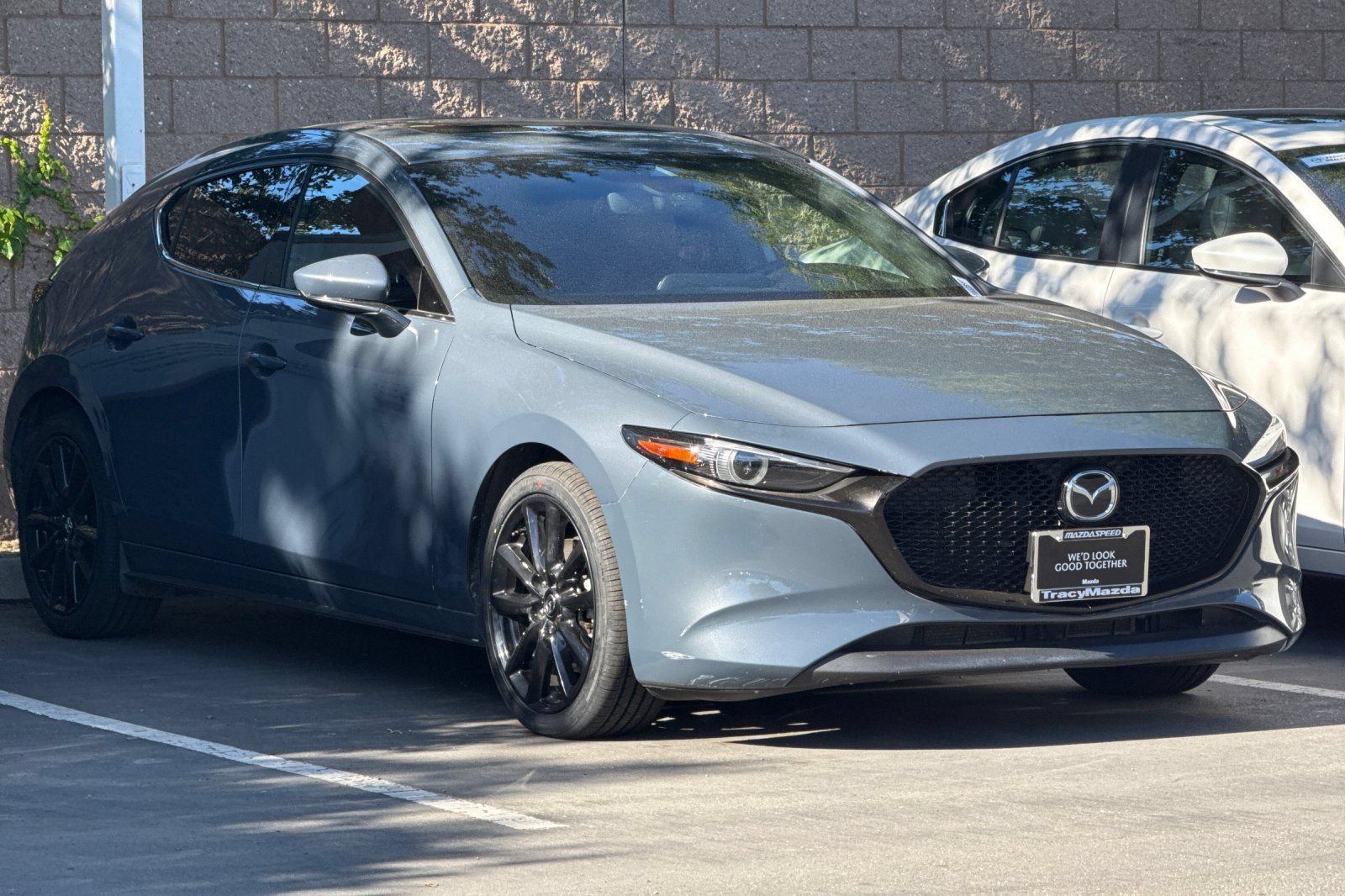 Used 2021 MAZDA MAZDA3 s AWD/4WD image 2