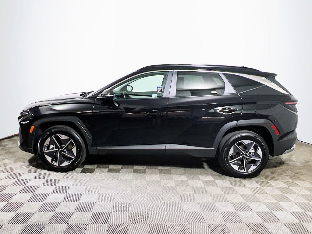 Used 2025 Hyundai Tucson SEL AWD/4WD image 4