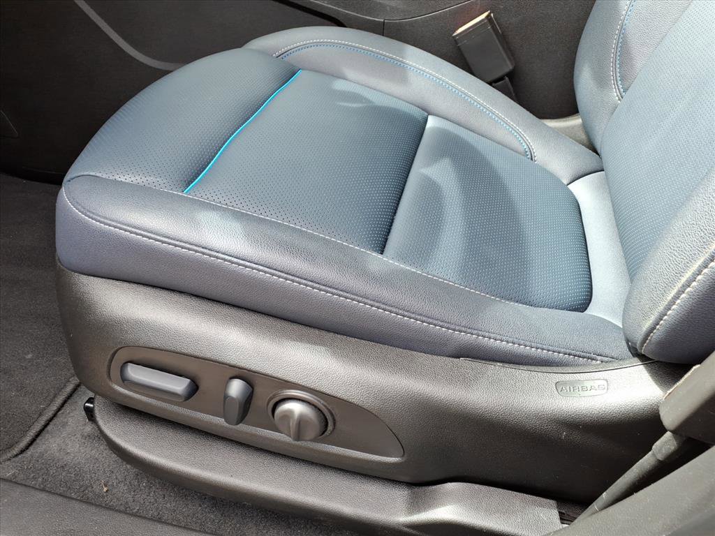 Used 2024 Chevrolet Blazer RS w/ Driver Confidence II Package image 8