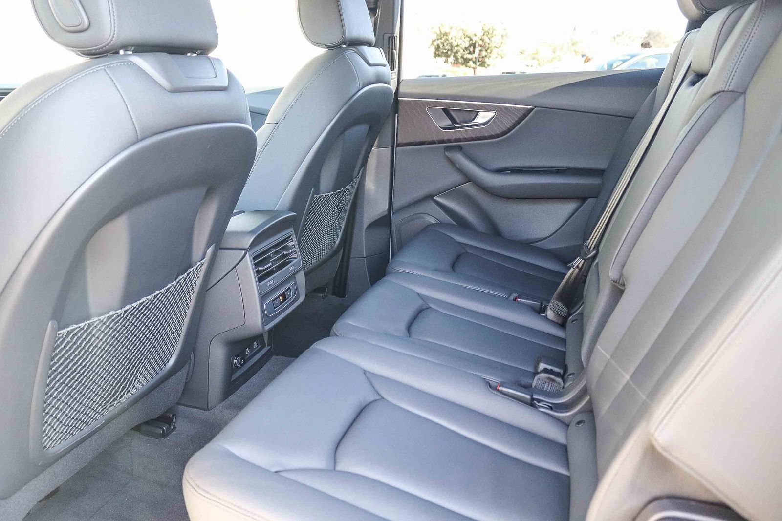 Certified 2023 Audi Q7 2.0T Premium w/ Convenience Package AWD/4WD image 19