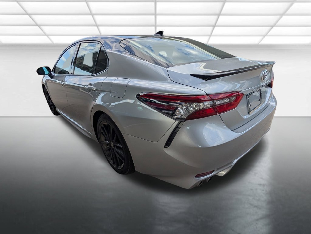 Used 2022 Toyota Camry XSE AWD/4WD image 2