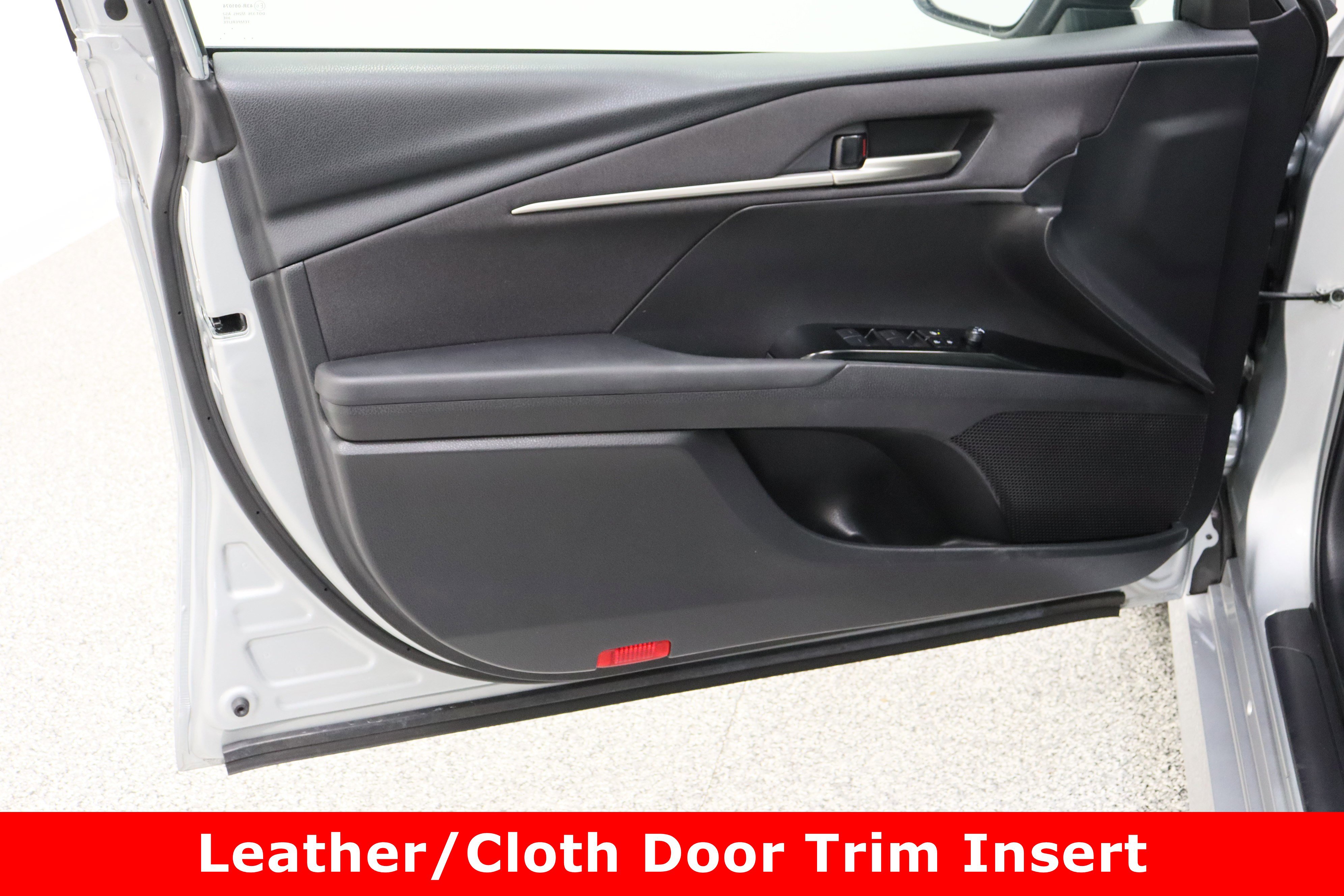 Certified 2025 Toyota Camry LE image 12