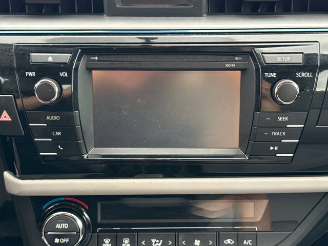 Used 2015 Toyota Corolla LE FWD image 22