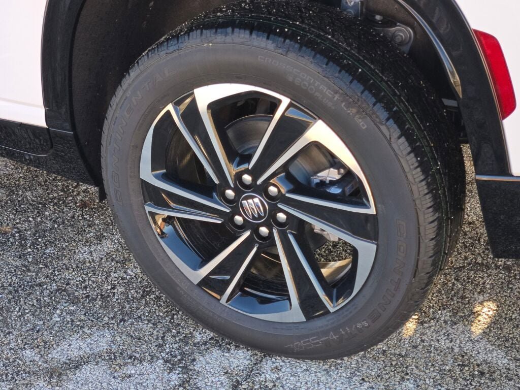 New 2026 Buick Enclave Sport Touring image 17