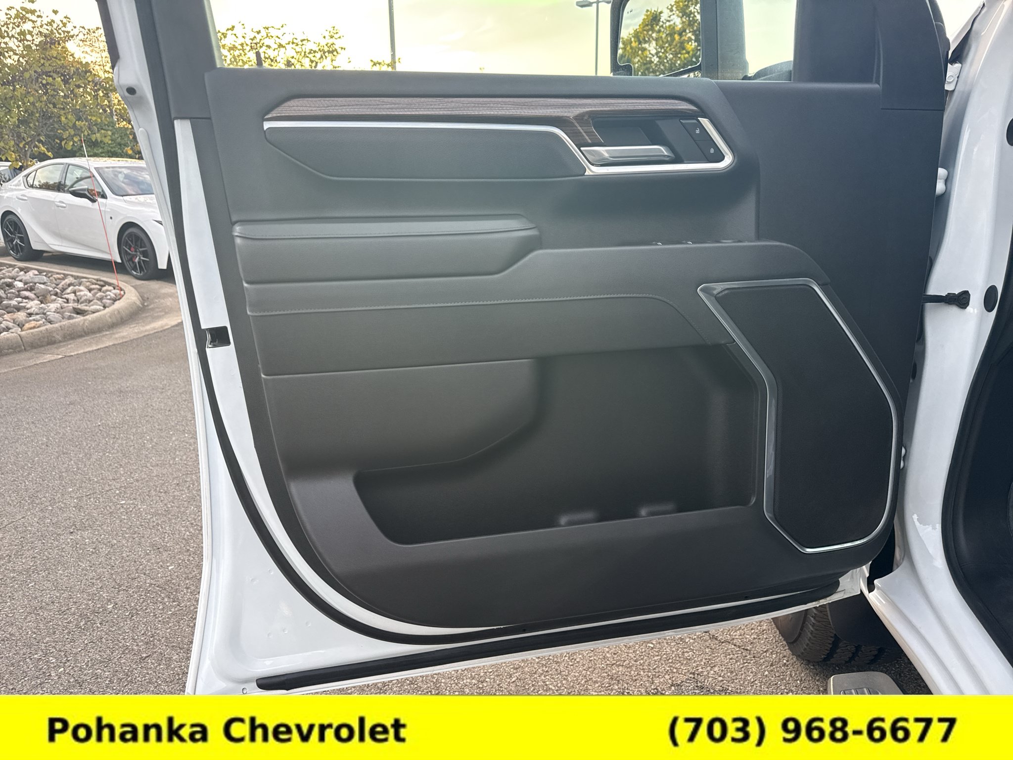 Certified 2025 Chevrolet Silverado 2500 LT w/ Safety Package AWD/4WD image 15