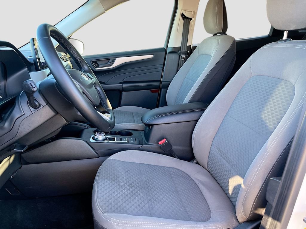 Used 2022 Ford Escape SE w/ SE Sport Appearance Package FWD image 20