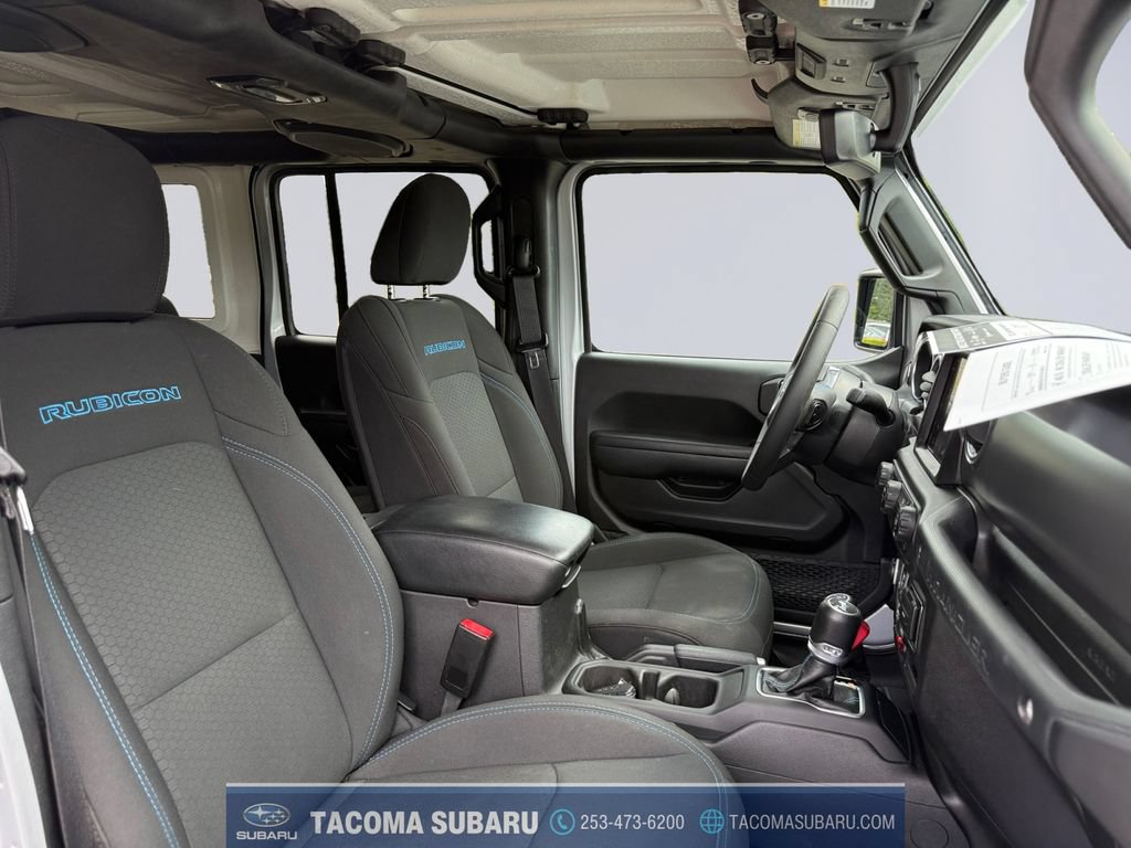 Used 2023 Jeep Wrangler Unlimited Rubicon 4xe AWD/4WD image 17