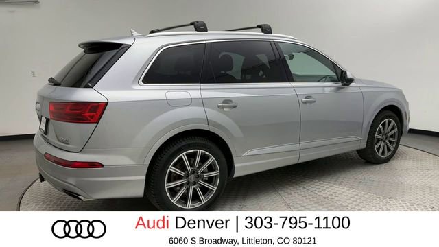 Used 2017 Audi Q7 3.0T Prestige image 2