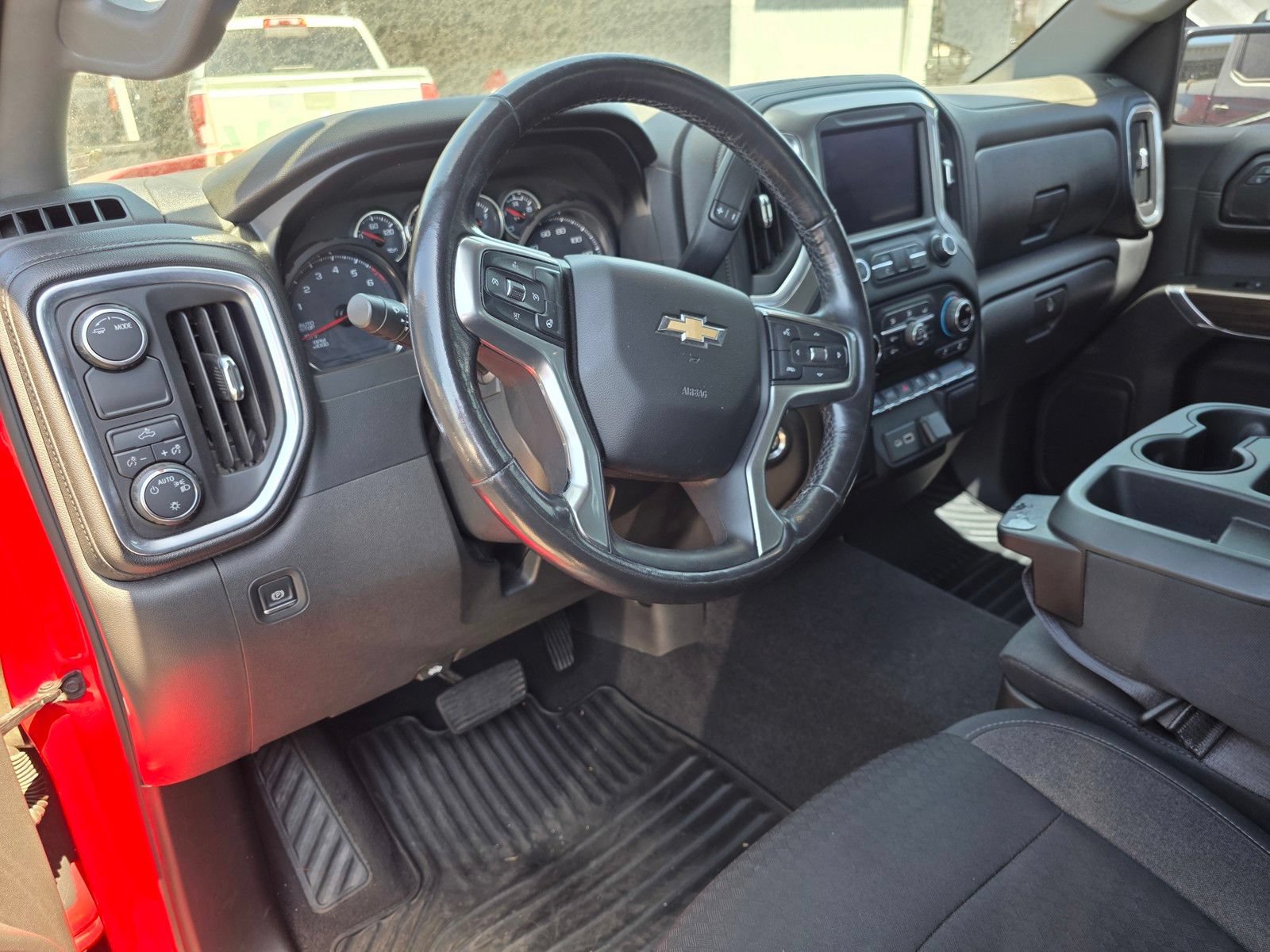 Used 2020 Chevrolet Silverado 1500 LT w/ All-Star Edition RWD image 17