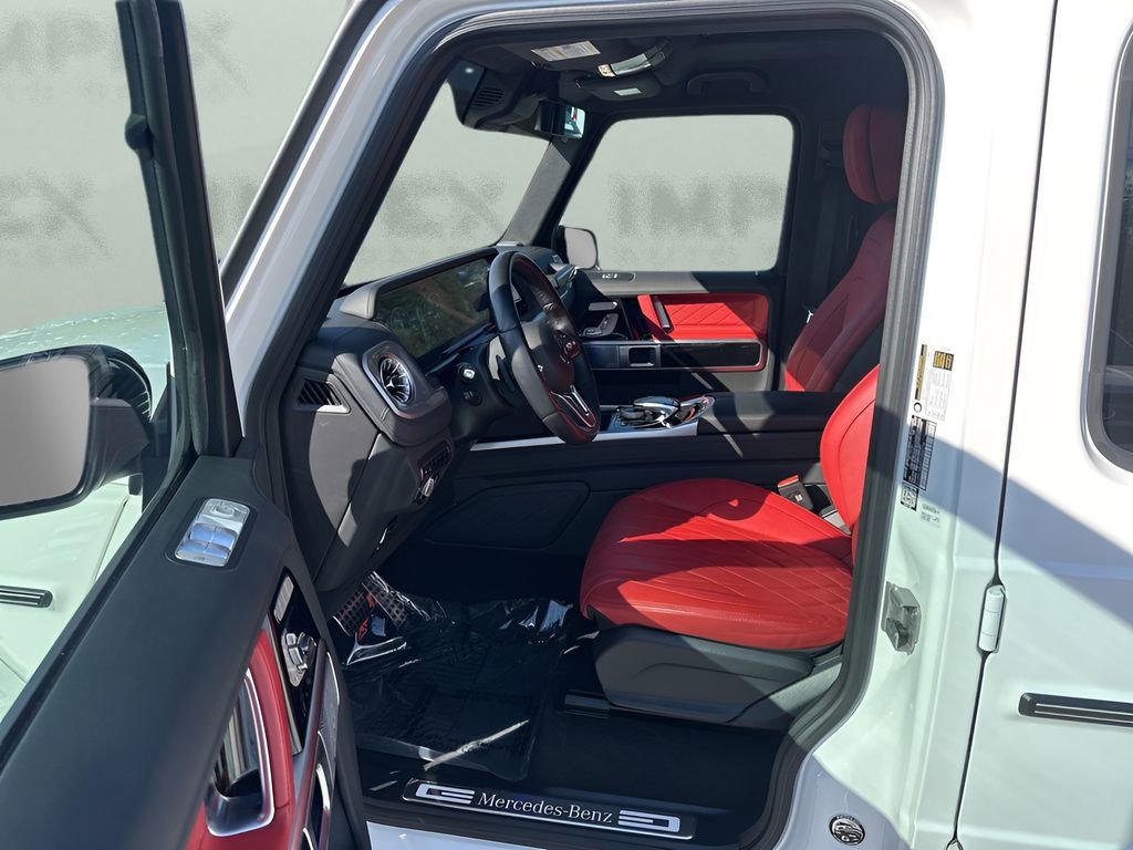 Used 2023 Mercedes-Benz G 550 image 12