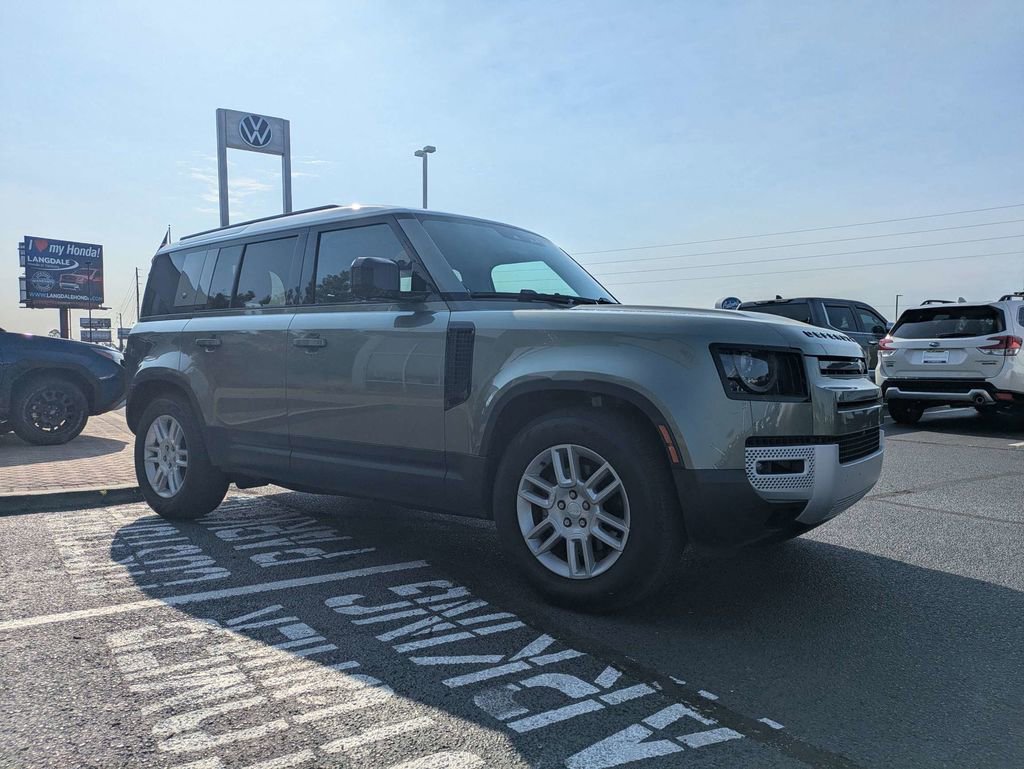 Used 2024 Land Rover Defender 110 S AWD/4WD image 3