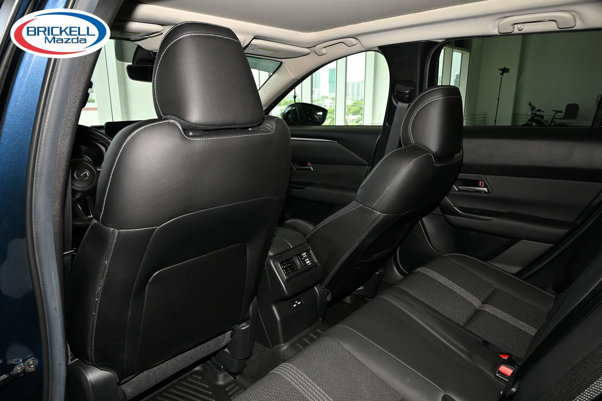 Used 2024 MAZDA CX-50 AWD 2.5 S w/ Premium Package image 7