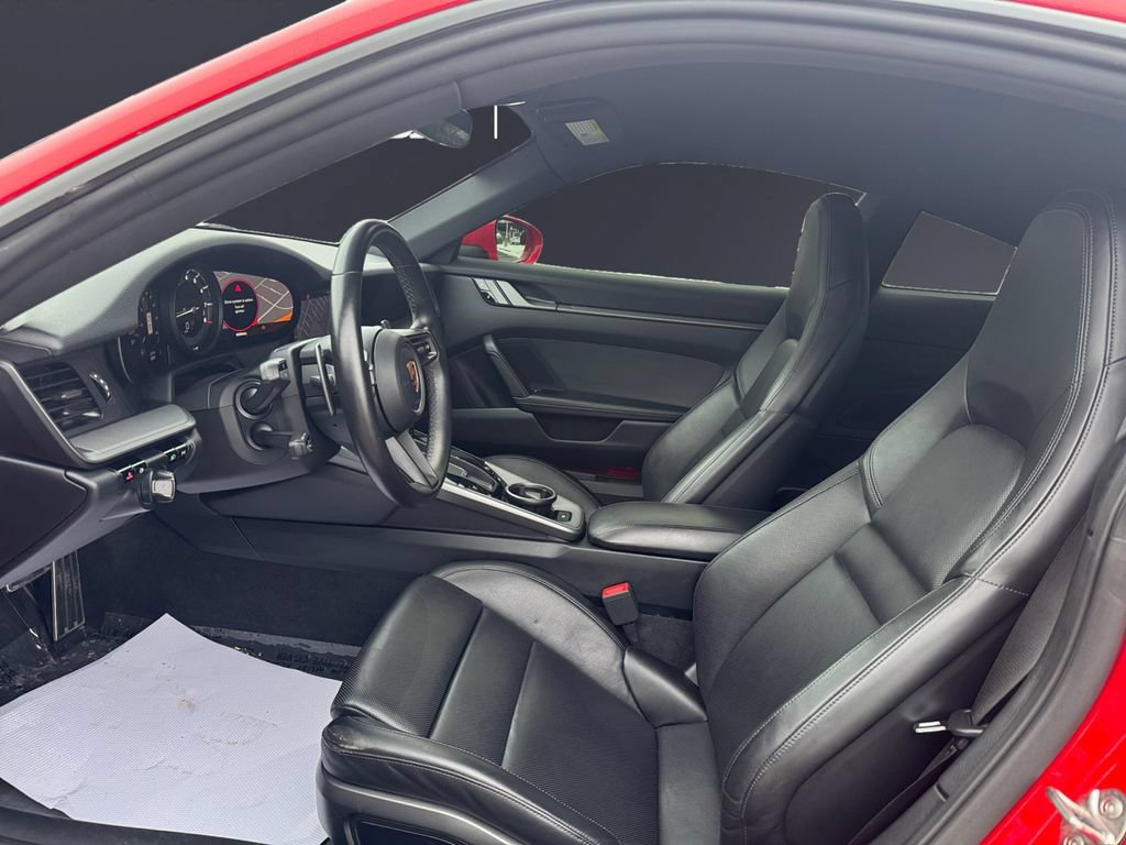 Used 2020 Porsche 911 Carrera S w/ Premium Package RWD image 9