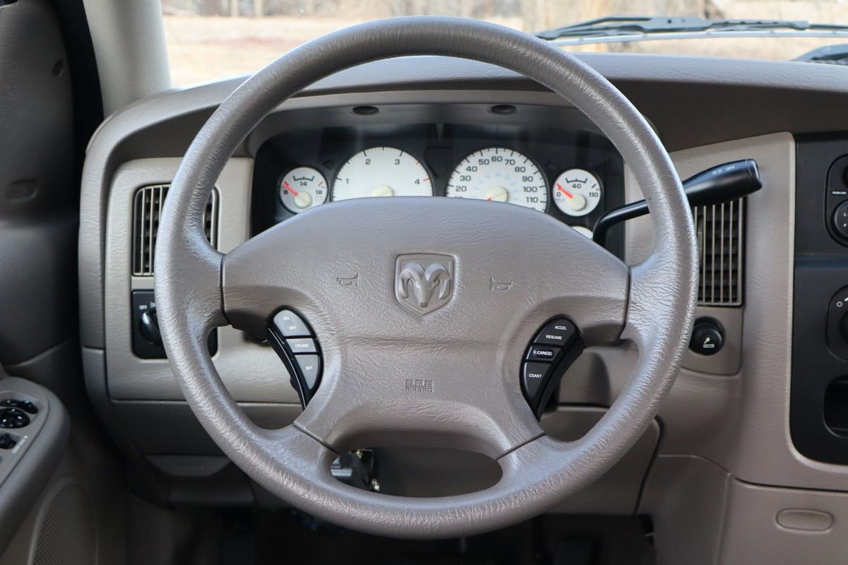 Used 2003 Dodge Ram 2500 Truck ST image 18