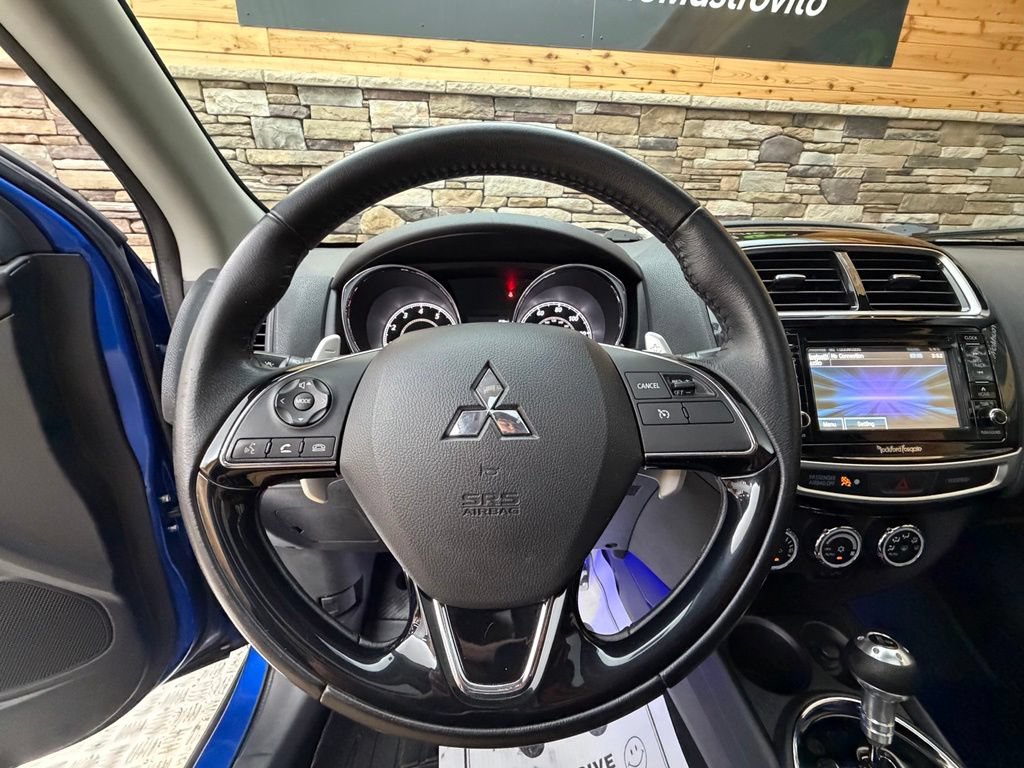Used 2017 Mitsubishi Outlander Sport GT AWD/4WD image 40