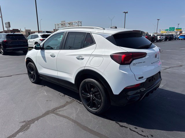 Used 2024 Buick Encore GX Sport Touring AWD/4WD image 6