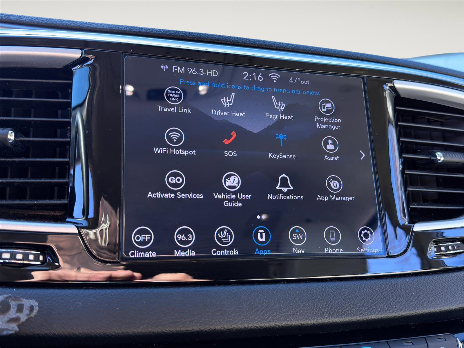 Used 2020 Chrysler Pacifica Touring-L Plus image 16