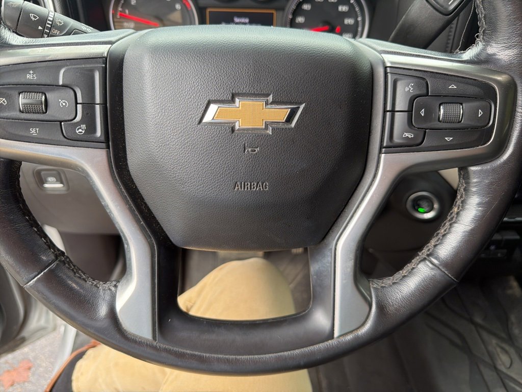 Used 2019 Chevrolet Silverado 1500 LT w/ All-Star Edition image 5