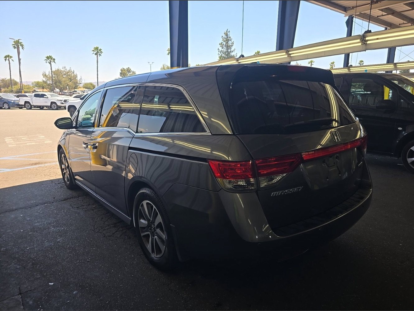 Used 2016 Honda Odyssey Touring image 6
