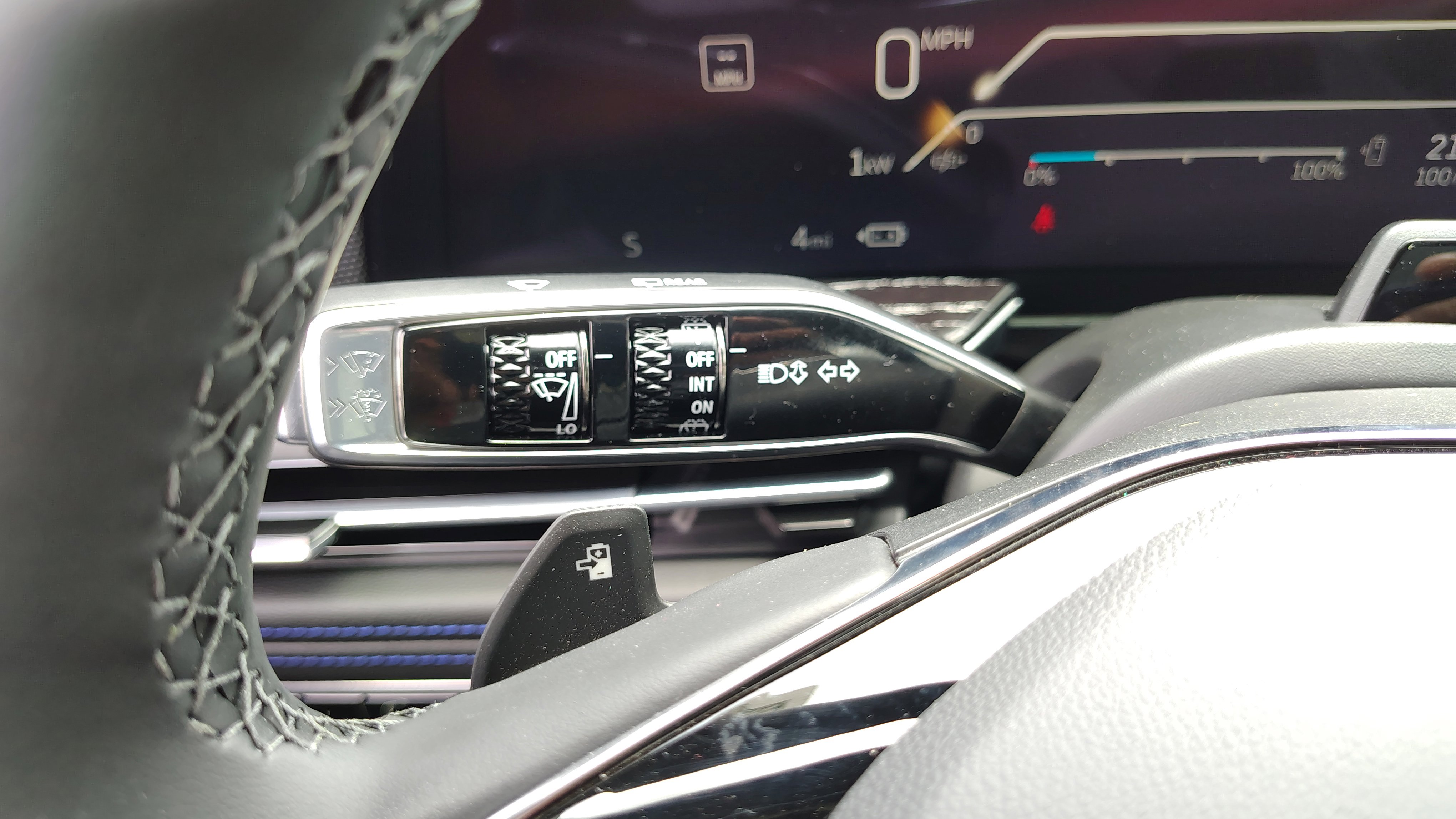 New 2025 Cadillac Escalade IQ Luxury 1 image 21