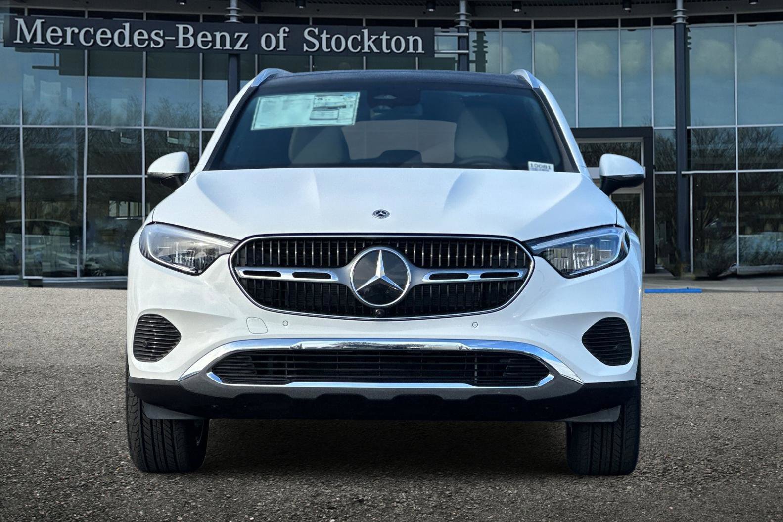 New 2026 Mercedes-Benz GLC 300 4MATIC image 9