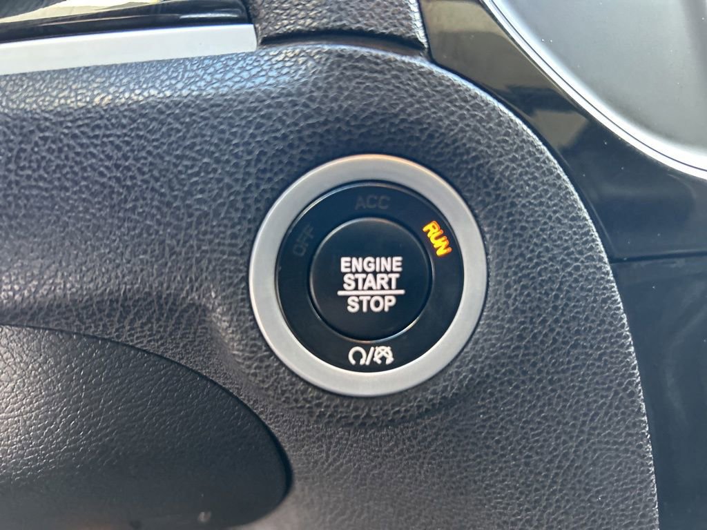 Used 2023 Chrysler 300 S image 41