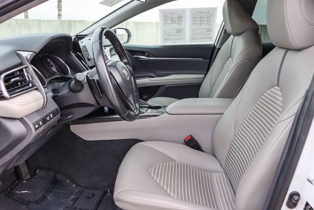 Used 2023 Toyota Camry SE image 19