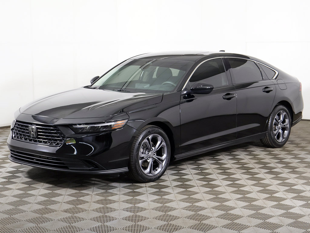 Used 2023 Honda Accord EX image 8