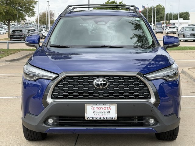 Used 2024 Toyota Corolla Cross XLE w/ Convenience Package FWD image 8