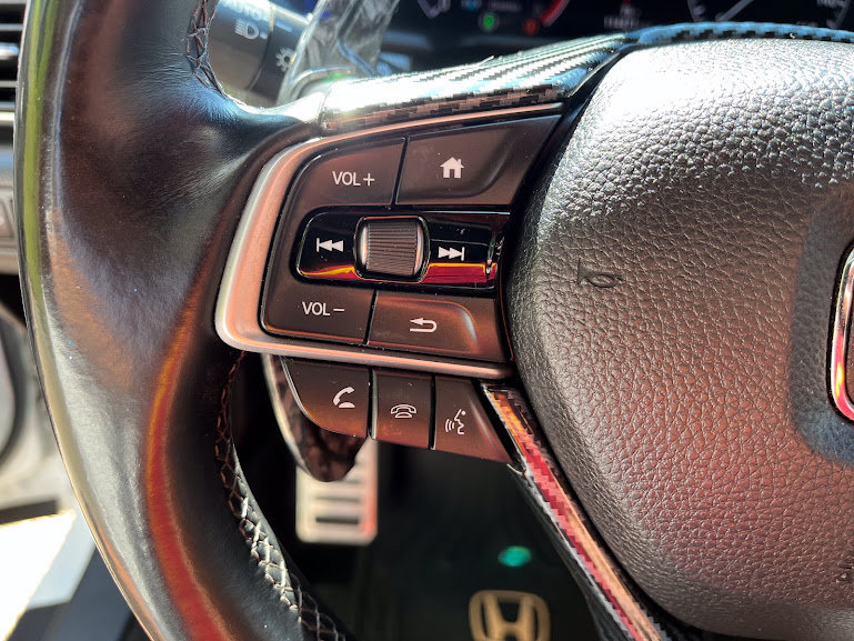 Used 2018 Honda Accord Sport image 14