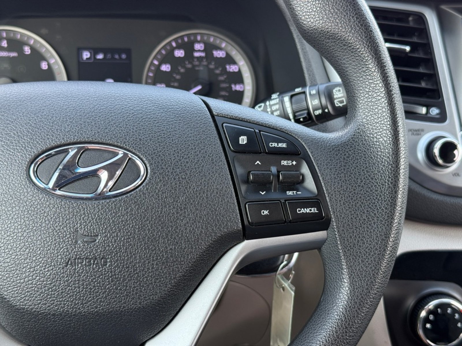 Used 2018 Hyundai Tucson SEL AWD/4WD image 25