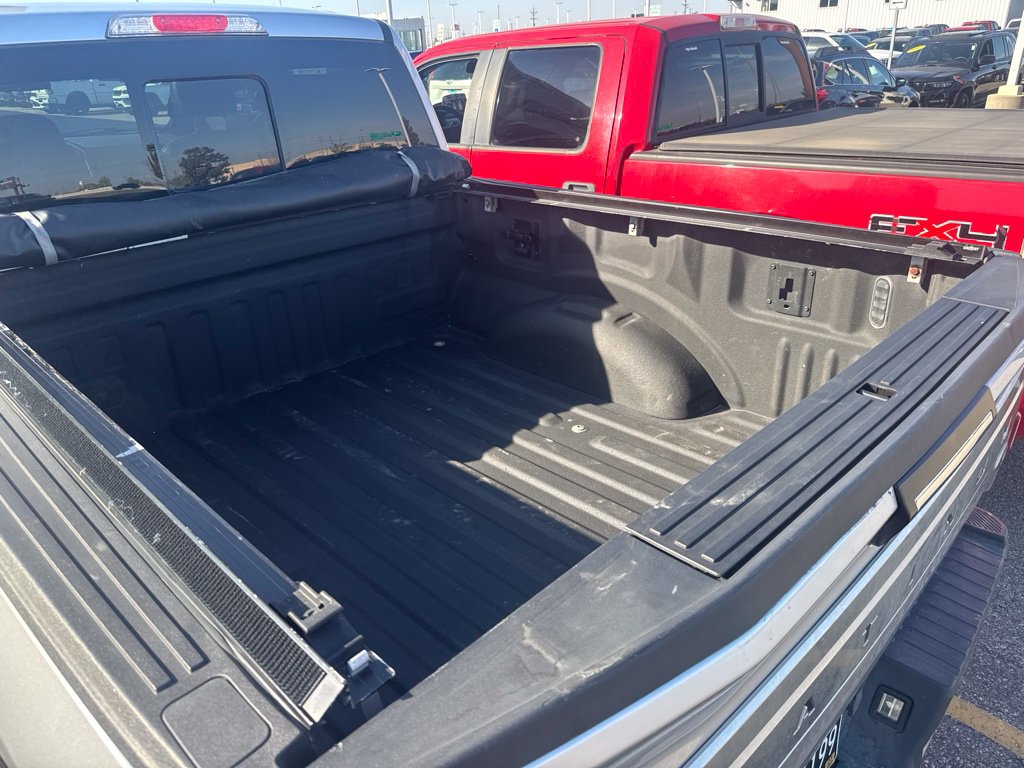 Used 2015 Ford F150 Platinum w/ Equipment Group 701A Luxury AWD/4WD image 17
