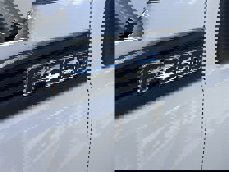 Used 2016 Ford F350 XL image 29