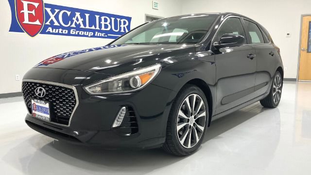Used 2018 Hyundai Elantra GT FWD image 11