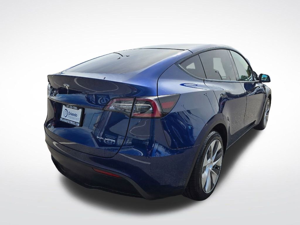Used 2020 Tesla Model Y Long Range image 9