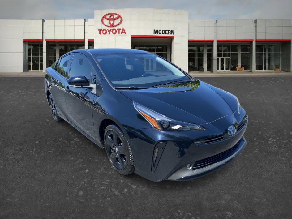 Certified 2022 Toyota Prius FWD image 3