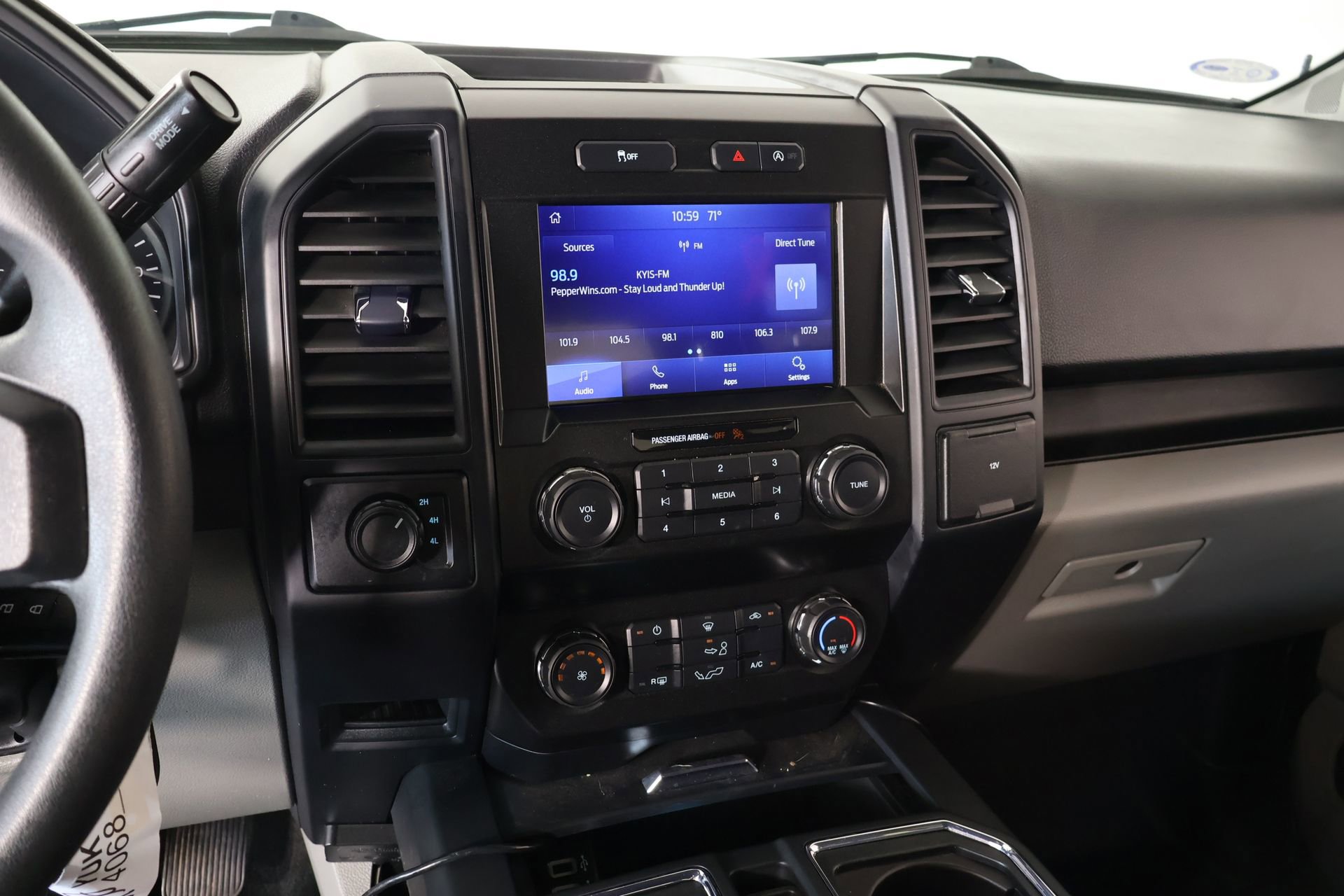 Used 2019 Ford F150 XL w/ Equipment Group 101A Mid AWD/4WD image 5