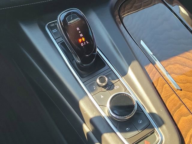 Used 2022 Cadillac Escalade ESV Sport Platinum w/ Heavy-Duty Trailer Package image 20