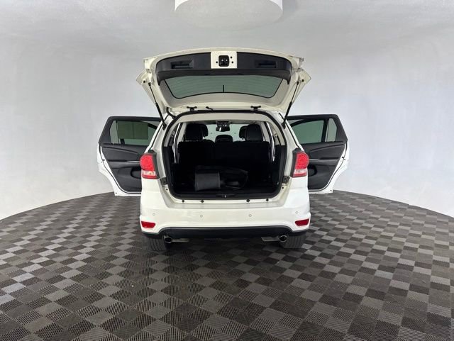 Used 2015 Dodge Journey R/T w/ Flexible Seating Group AWD/4WD image 15