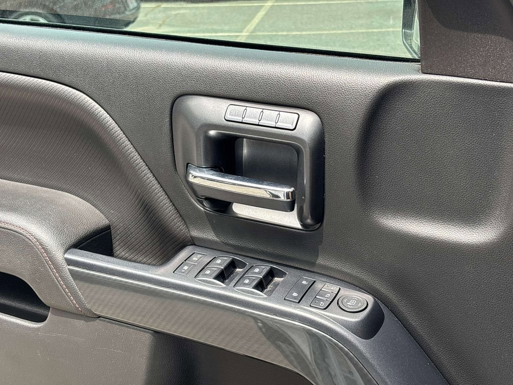 Used 2015 GMC Sierra 2500 SLT w/ Duramax Plus Package AWD/4WD image 20
