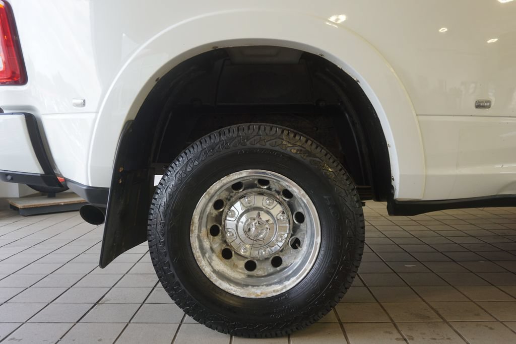 Used 2019 RAM 3500 Laramie AWD/4WD image 32