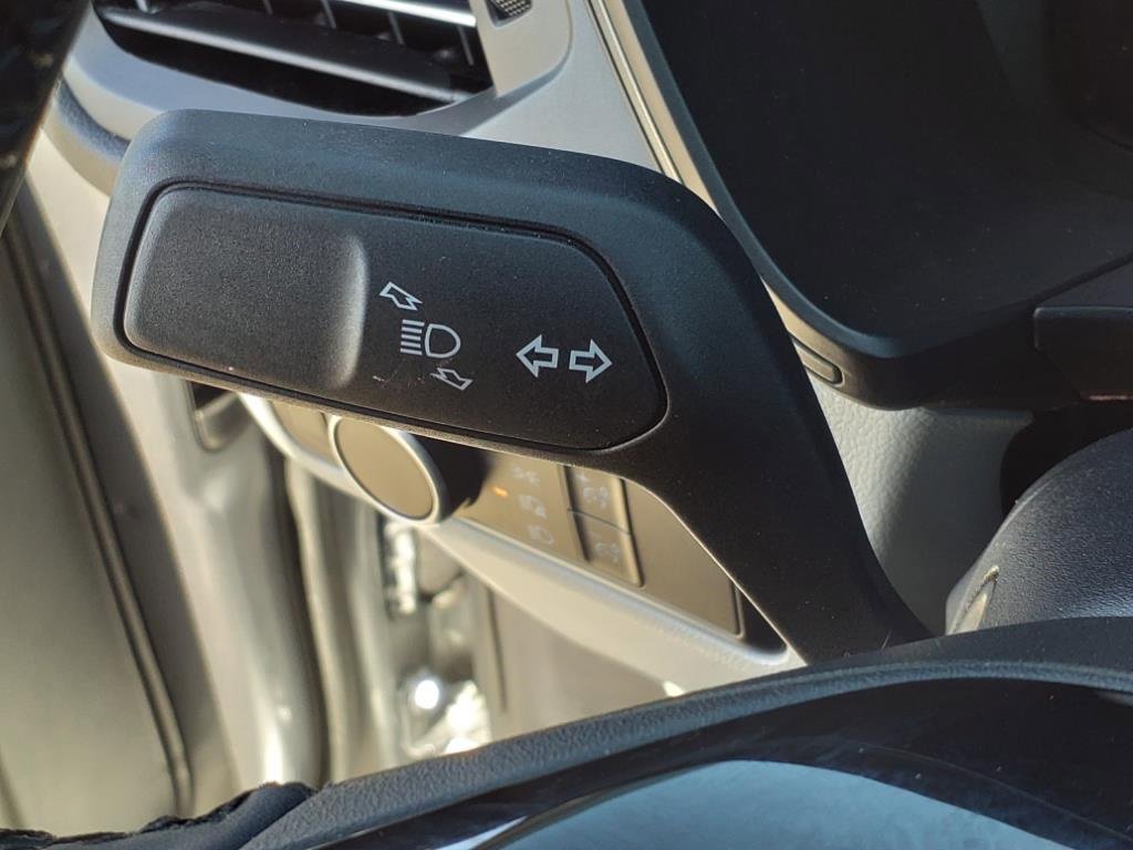 Used 2023 Ford Escape Active image 23