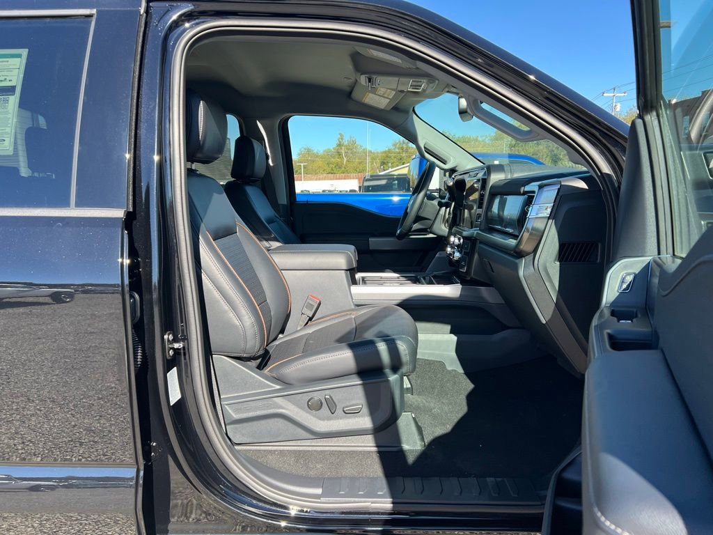 New 2026 Ford F250 Lariat image 22
