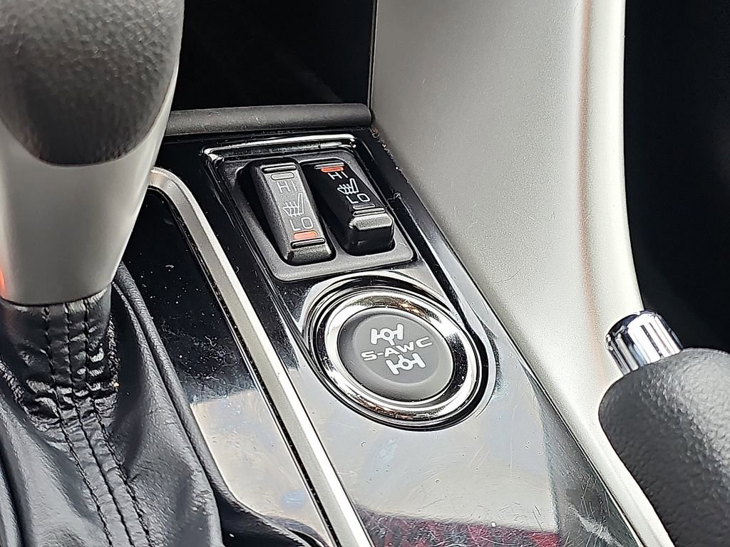 Used 2025 Mitsubishi Eclipse Cross LE image 22