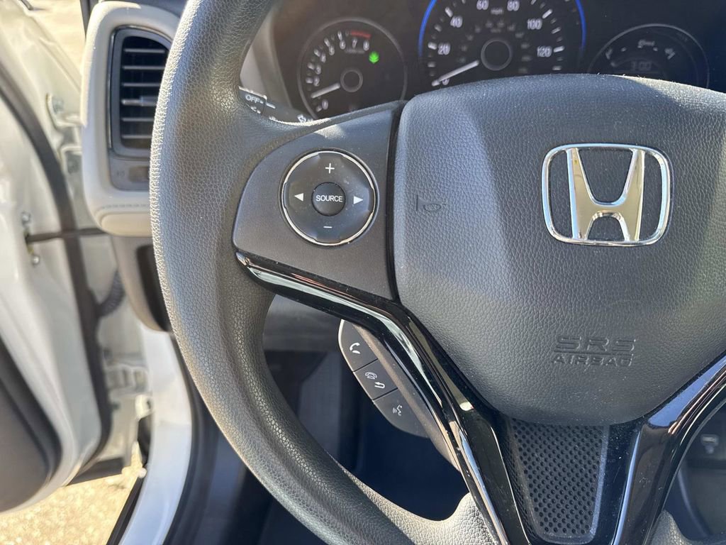 Used 2021 Honda HR-V LX image 40