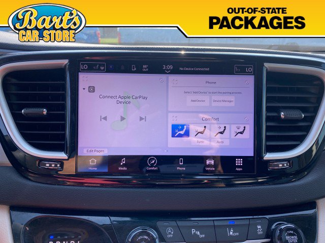 Used 2022 Chrysler Pacifica Touring-L FWD image 29